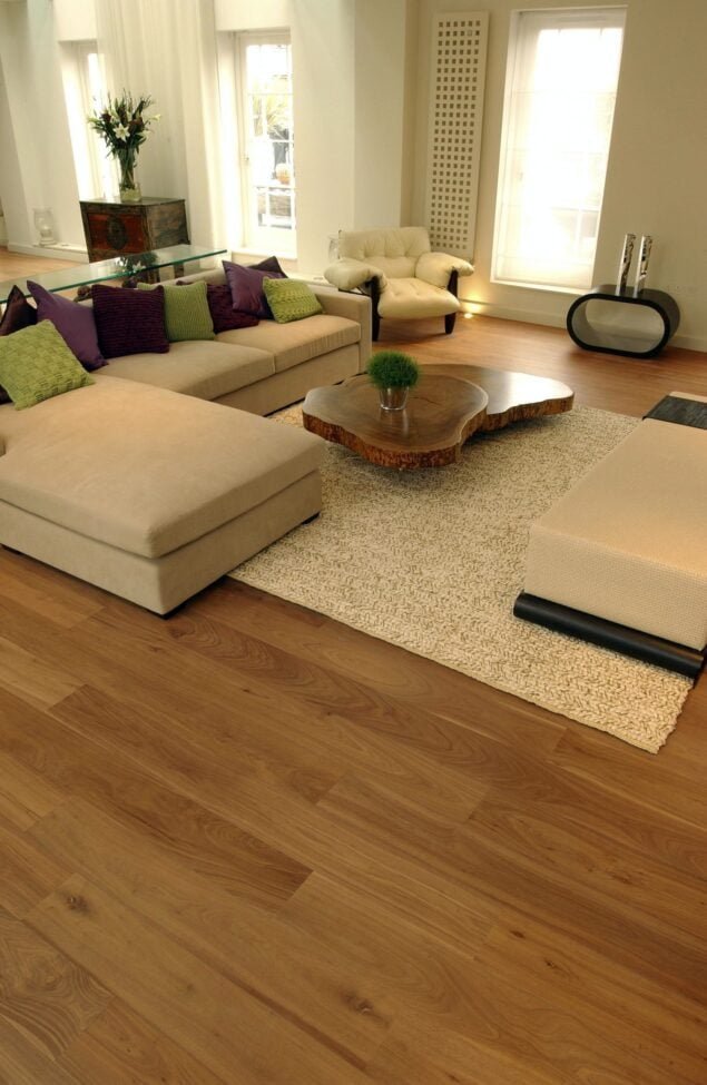 Walnut Premier Unsealed 135 x 19 mm2