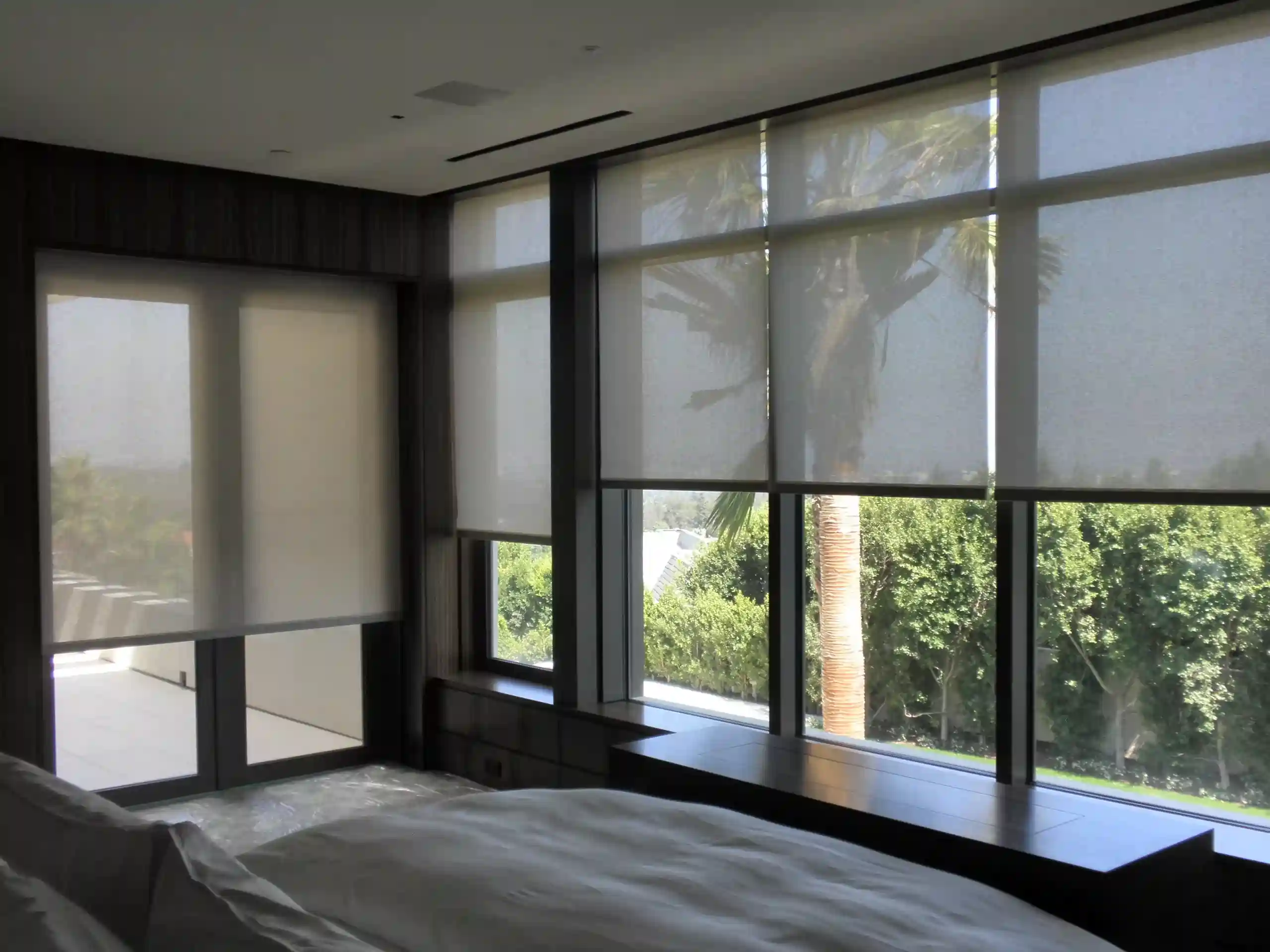 Roller Blinds Dubai